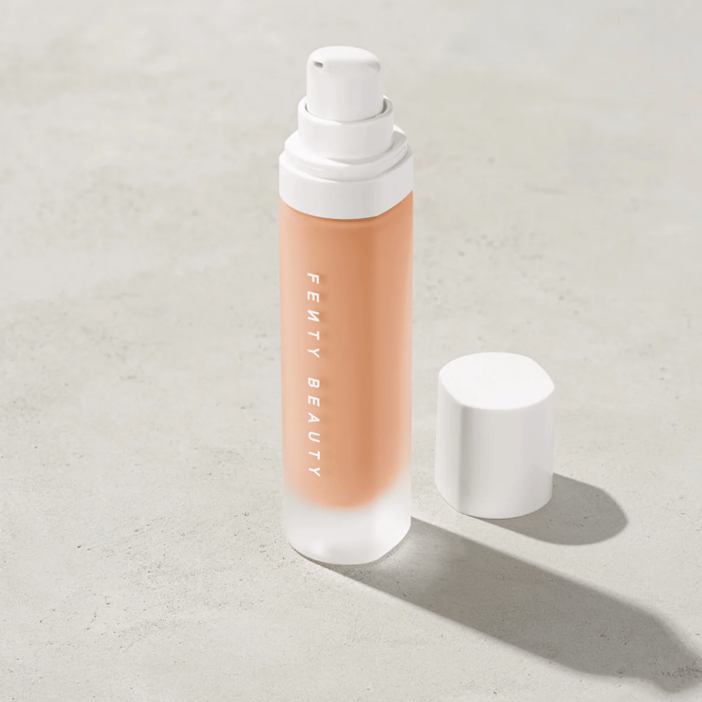 Fenty Beauty by Rihanna Pro Filt'r Soft Matte Longwear Foundation (32ml)