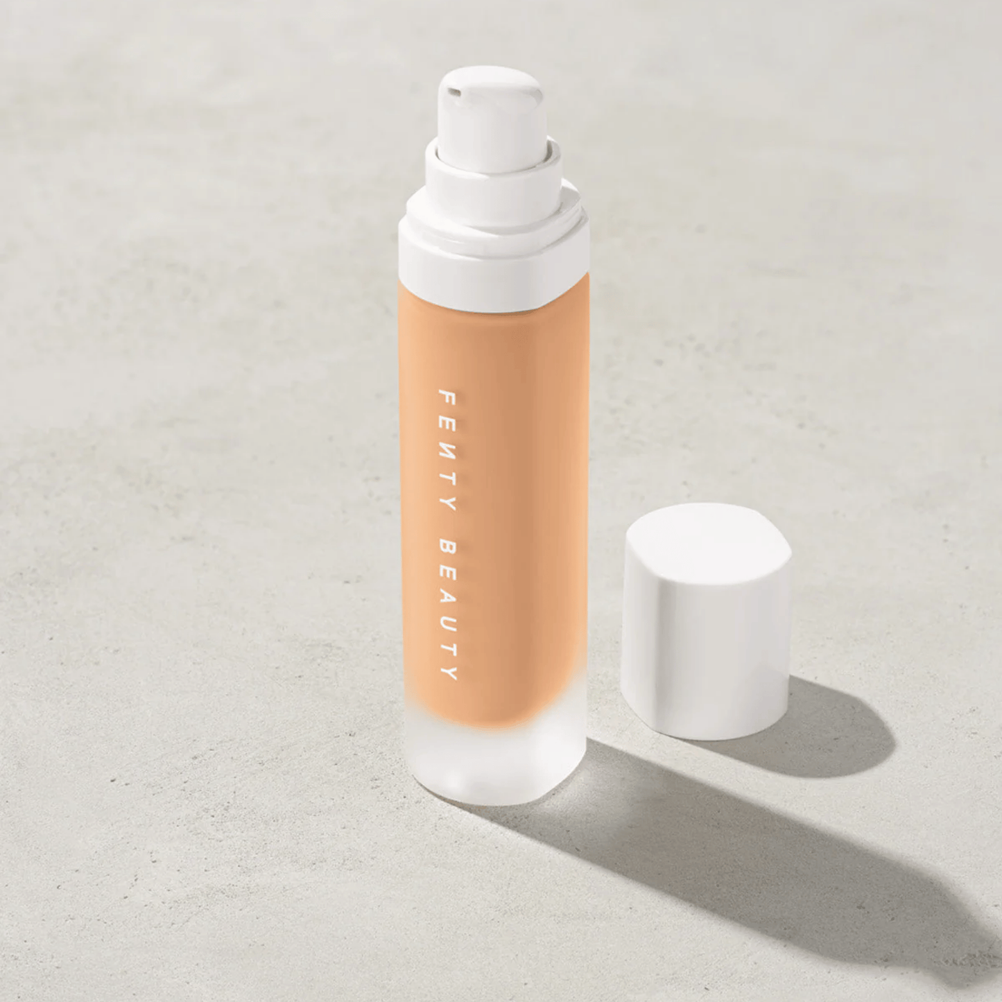 Fenty Beauty by Rihanna Pro Filt'r Soft Matte Longwear Foundation (32ml)