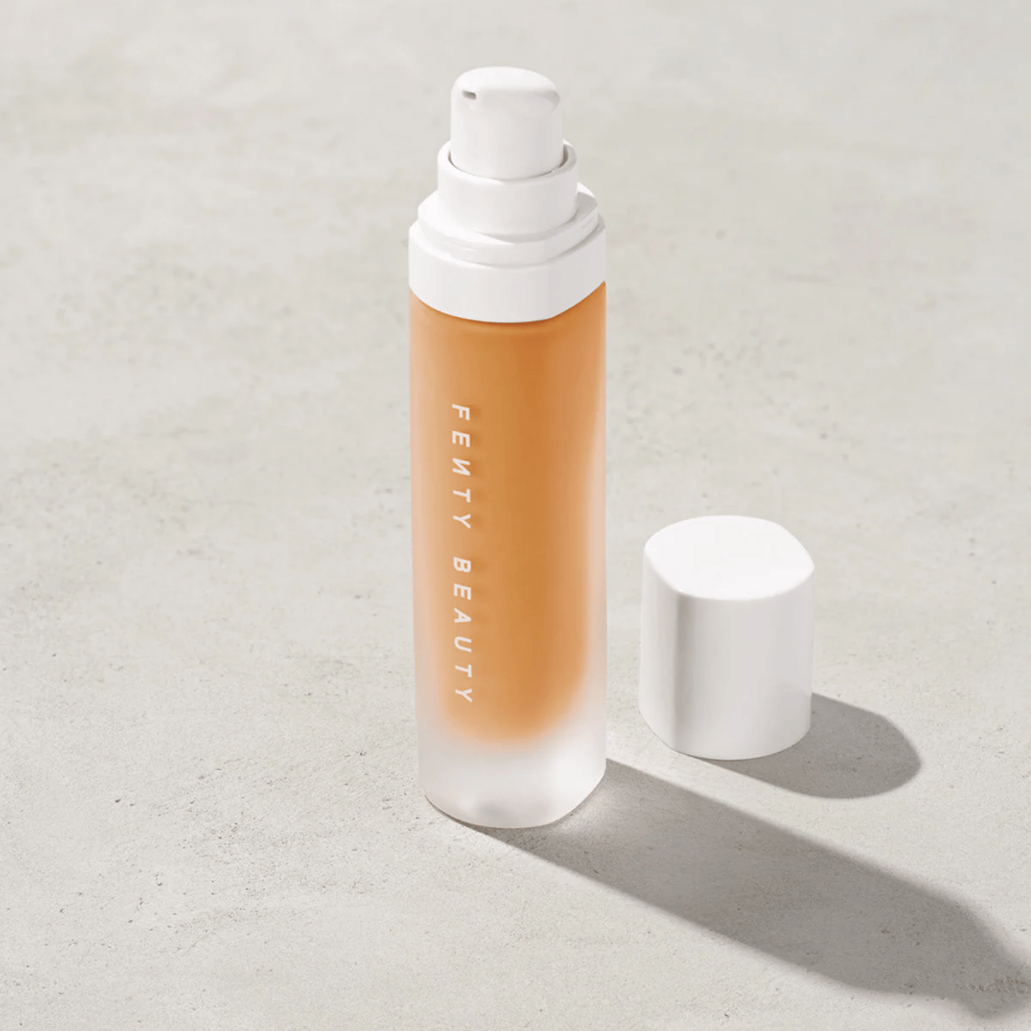 Fenty Beauty by Rihanna Pro Filt'r Soft Matte Longwear Foundation (32ml)