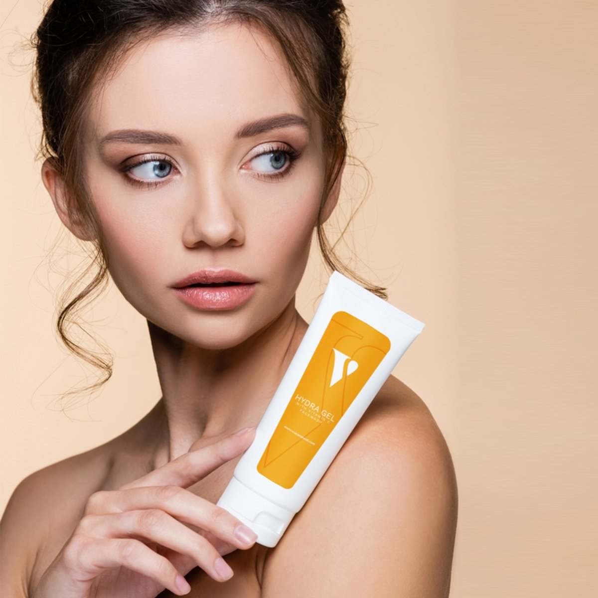 VCare Natural Hydra Gel With Vitamin-C Face Wash